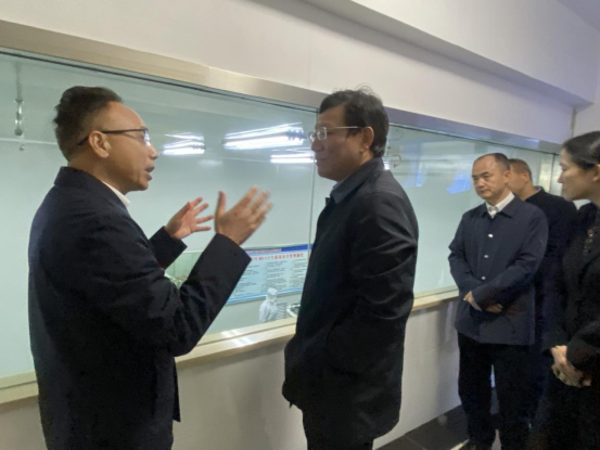 華學(xué)健市長蒞臨天香生物考察調(diào)研